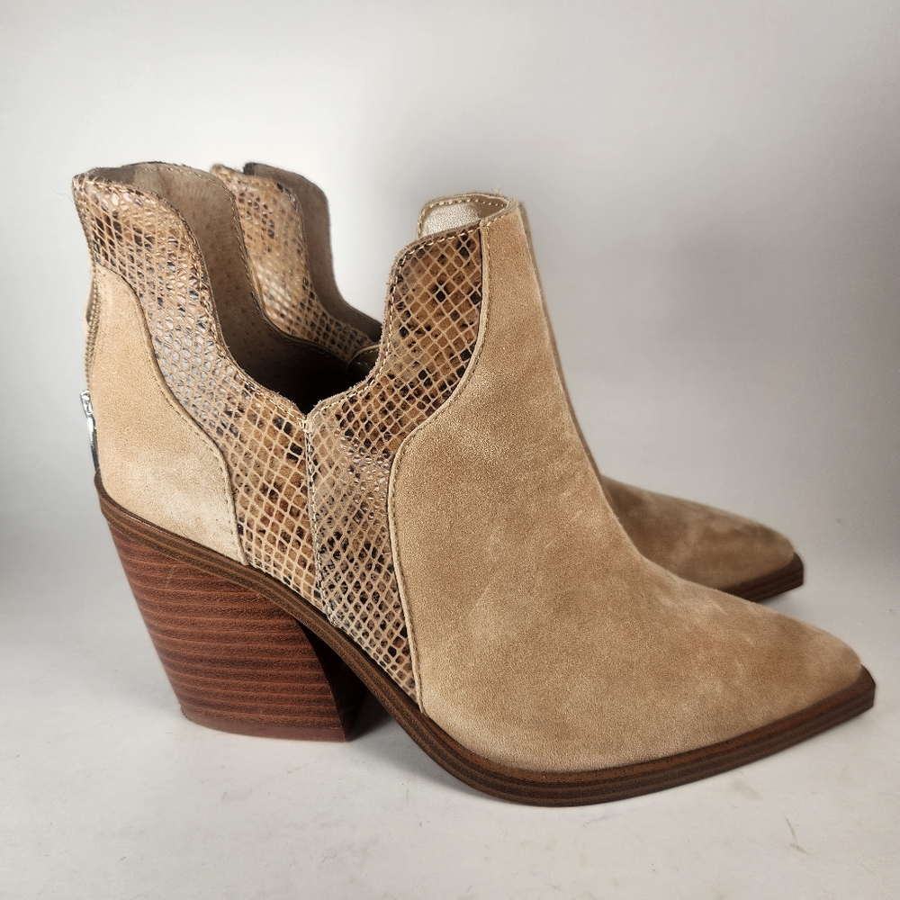 VINCE CAMUTO Women's Gannilla Suede Snake Skin Boot 6.5 Beige Leather Western - Picture 2 of 13